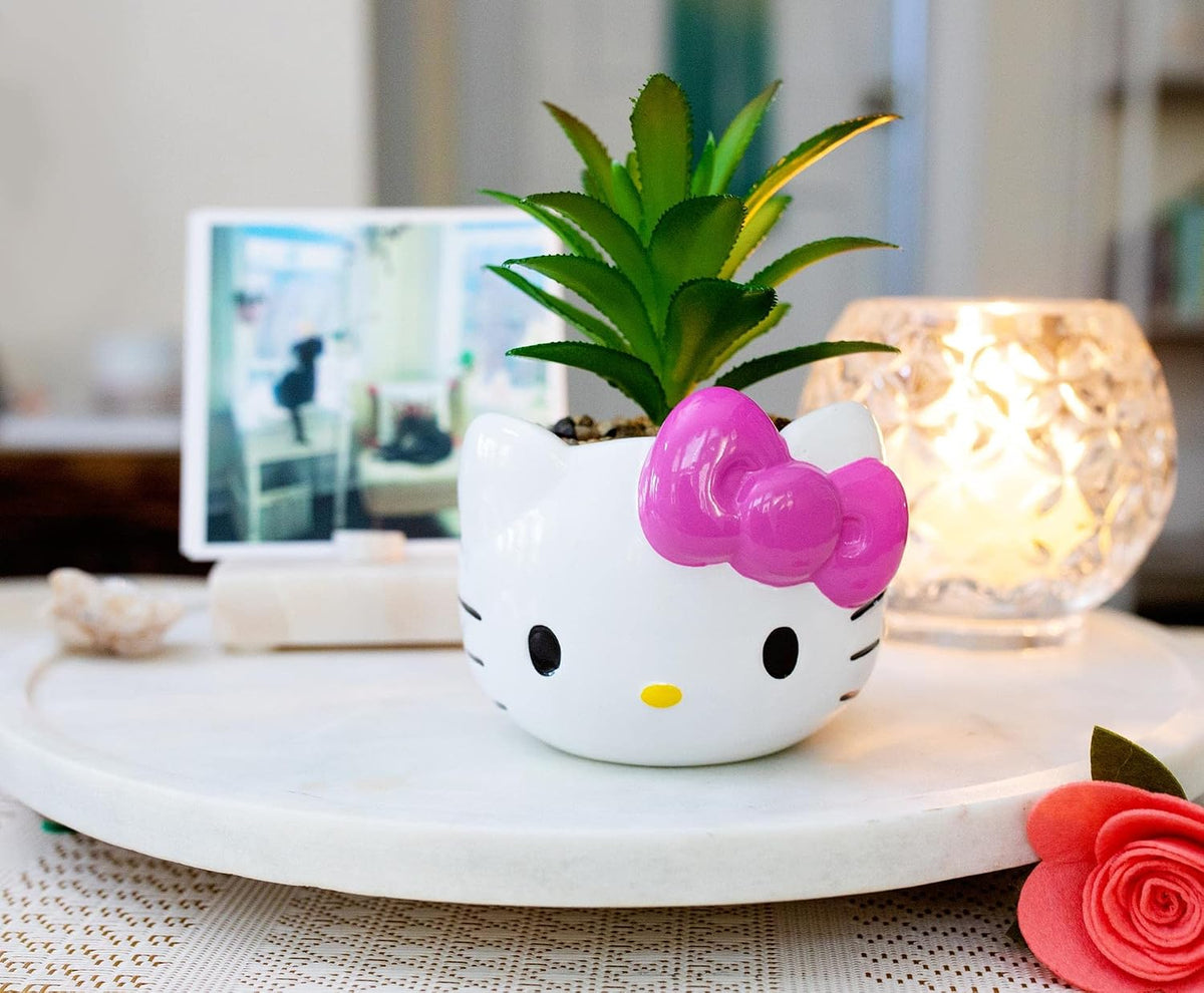 Silver Buffalo Sanrio Hello Kitty Face - Mini maceta de cerámica de...