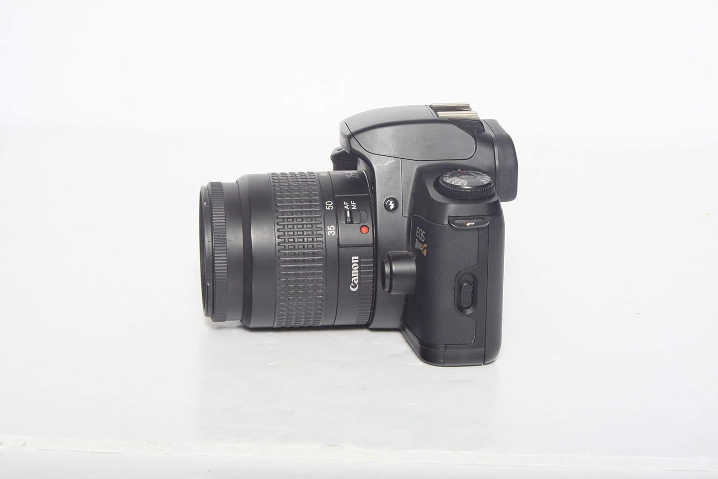 Kit de cámara Canon EOS Rebel G Film SLR con lentes de 35 \u2013 80...