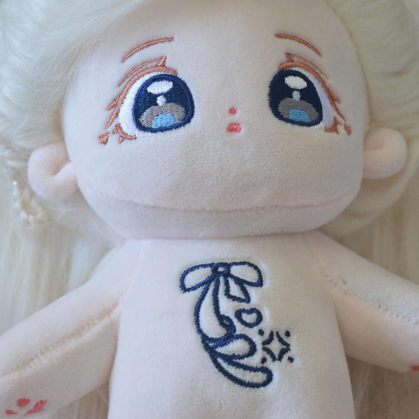 Ruyumei Adorable muñeca de peluche de anime de 7.9 in con coletas l...