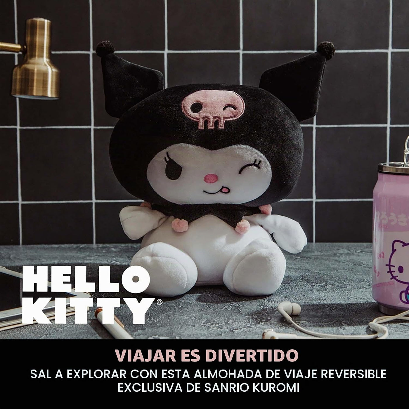 Surreal Entertainment Sanrio Kuromi - Almohada reversible para el c...
