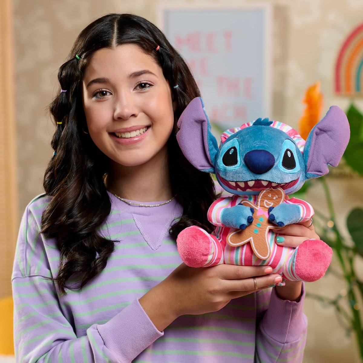 Disney Stitch Animal de peluche con función navideña de 10 pulgadas...
