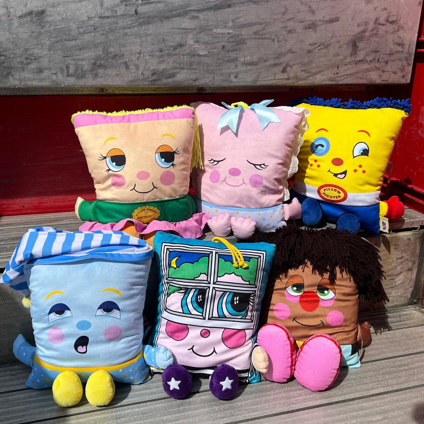 Pillow People: Window Rattler Plush - Juguete y almohada 2 en 1, am...