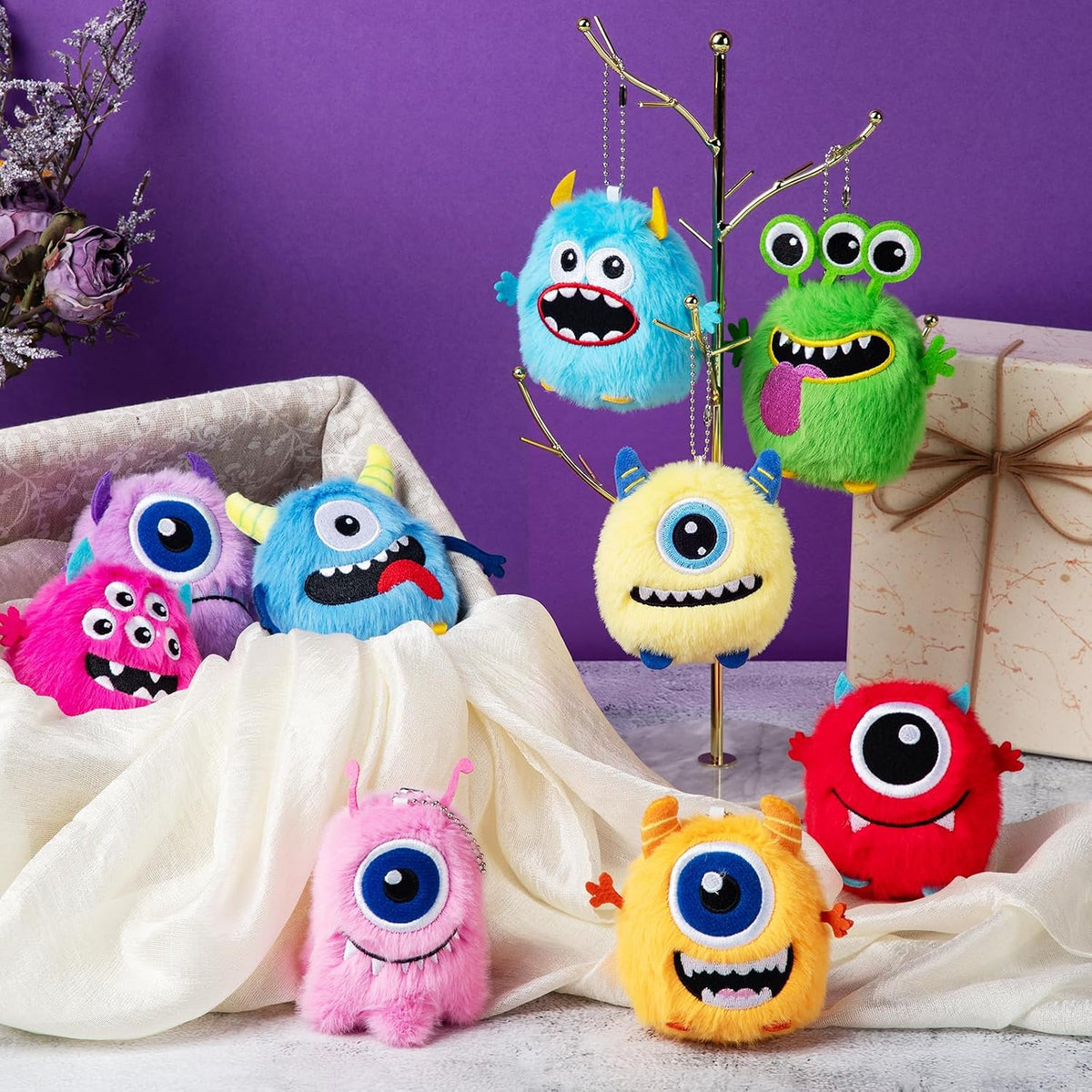 Libima - 9 animales de peluche pequeños a granel, monstruos esponjo...