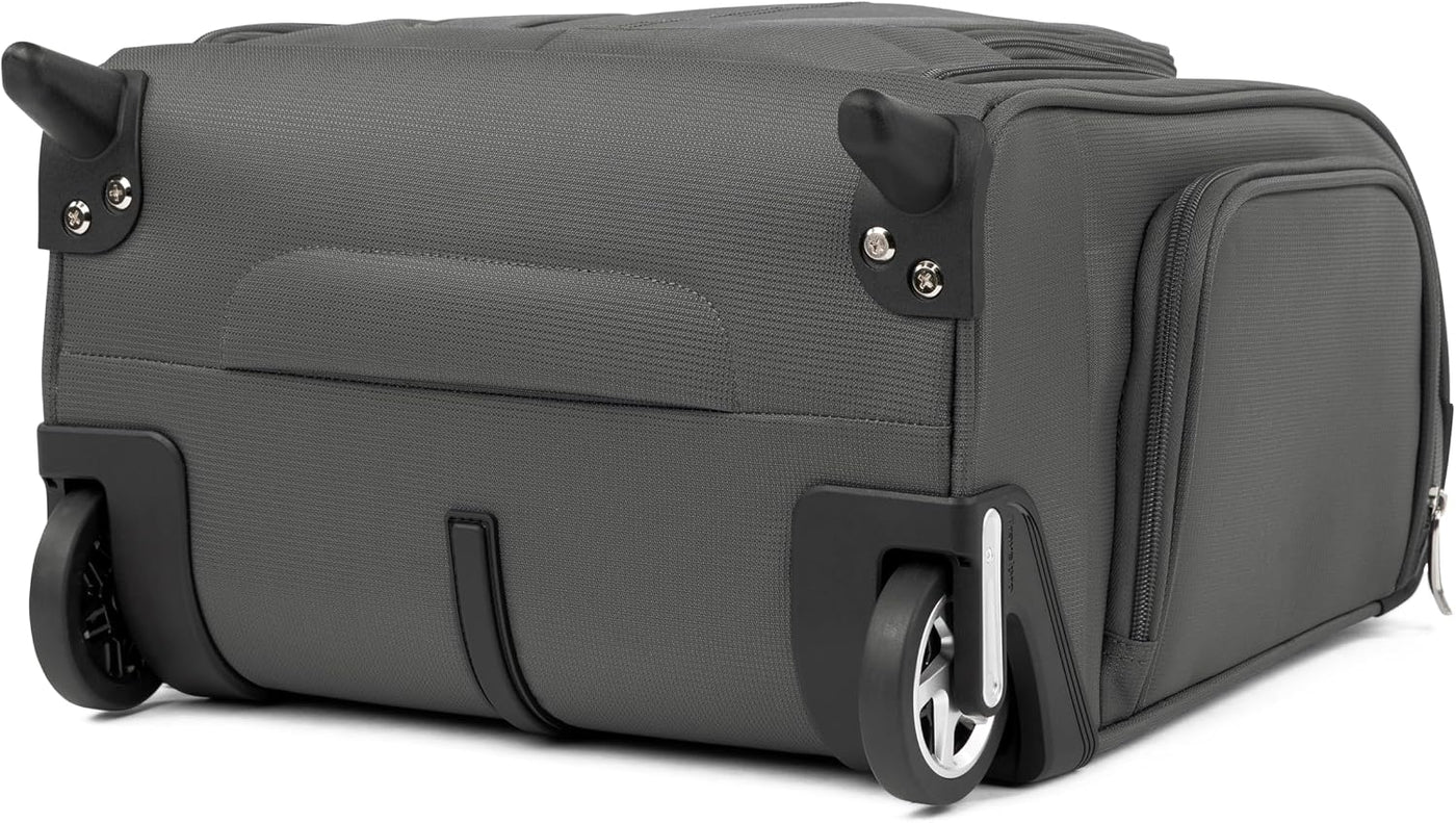 Travelpro Maxlite 5 Softside - Maleta compacta ligera con ruedas, p...
