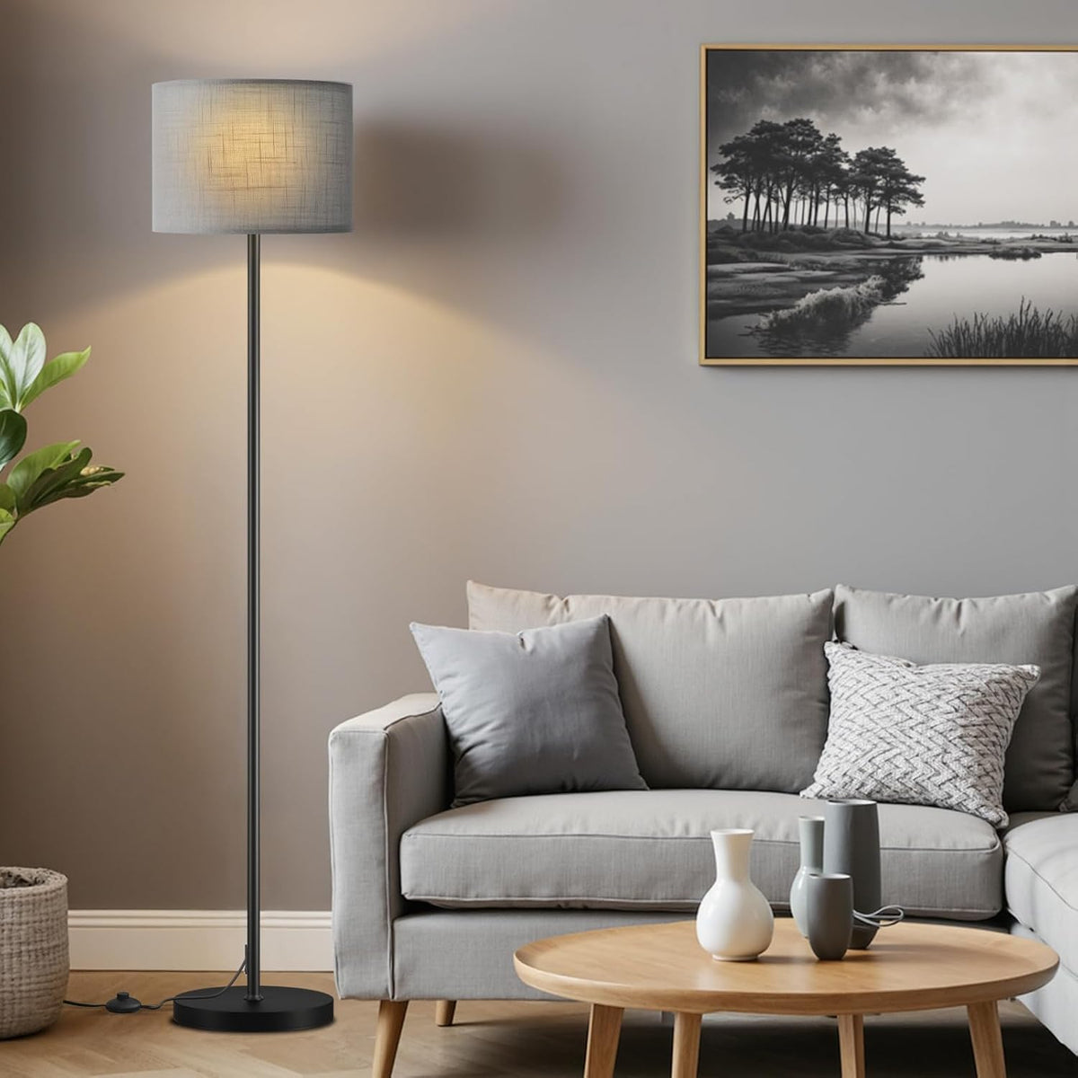 Lámpara de pie moderna de diseño simple con pantalla blanca, interruptor de pedal, lámparas pequeñas y altas de 60 pulgadas para el hogar, dormitorio y oficina, lámpara con poste negro (sin bombilla)