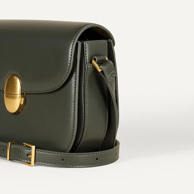 Amazon Essentials Bolso cruzado con solapa para mujer