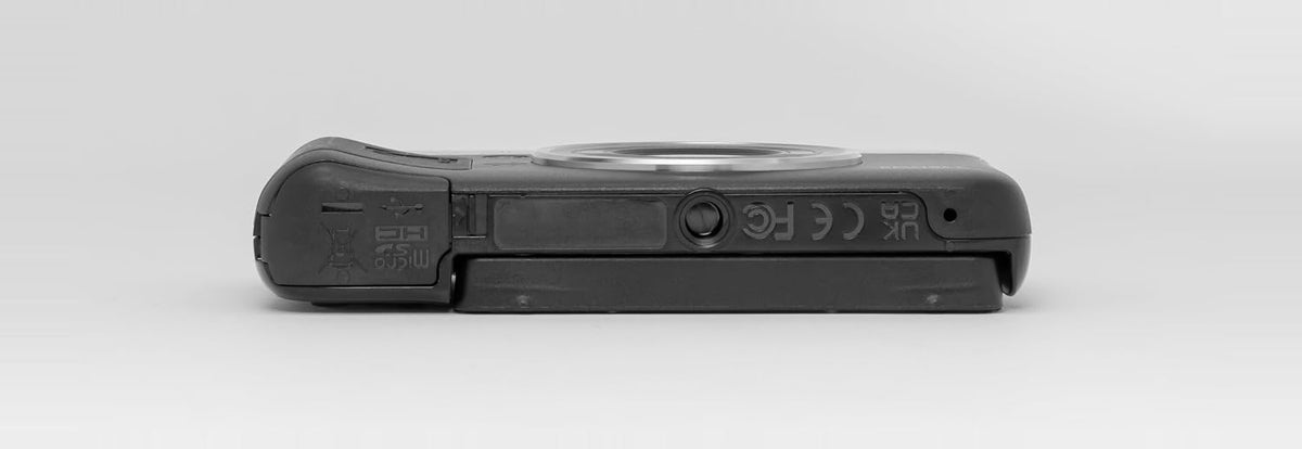 KODAK PIXPRO P1 - Cámara digital impermeable de 13 MP, color negro...