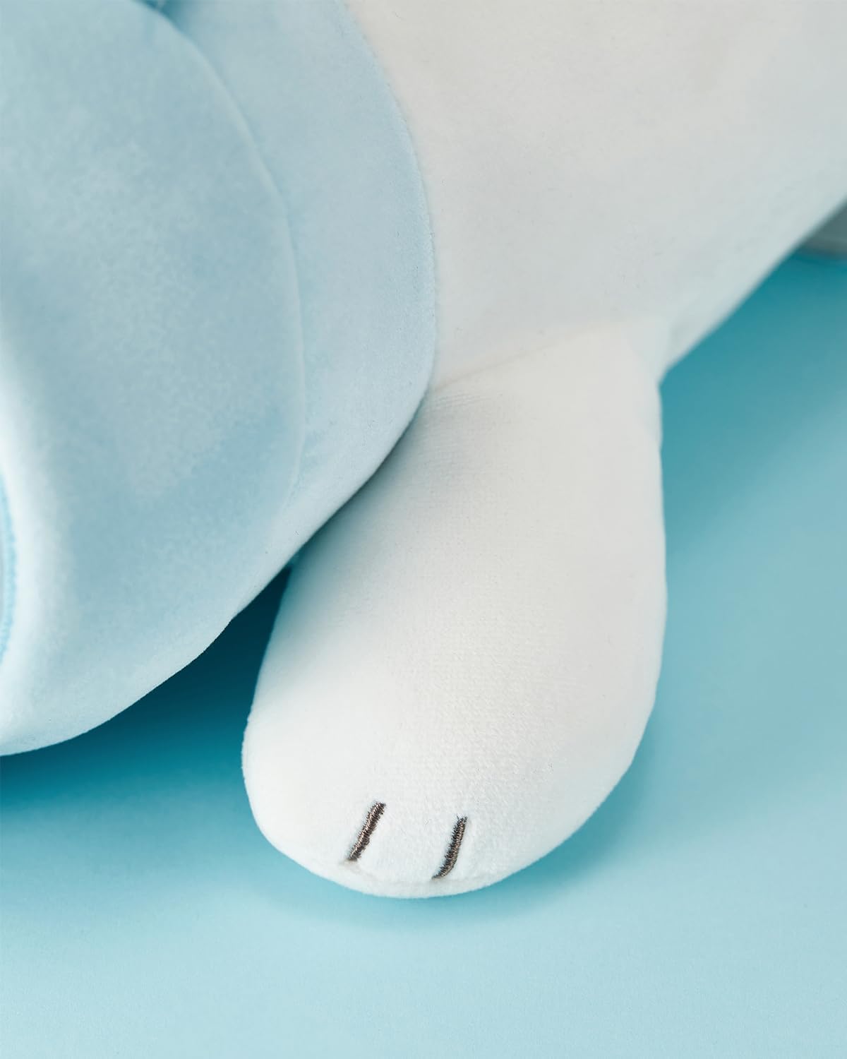 MINISO Peluche de oso polar de 15.3 pulgadas, muñeca de peluche aco...