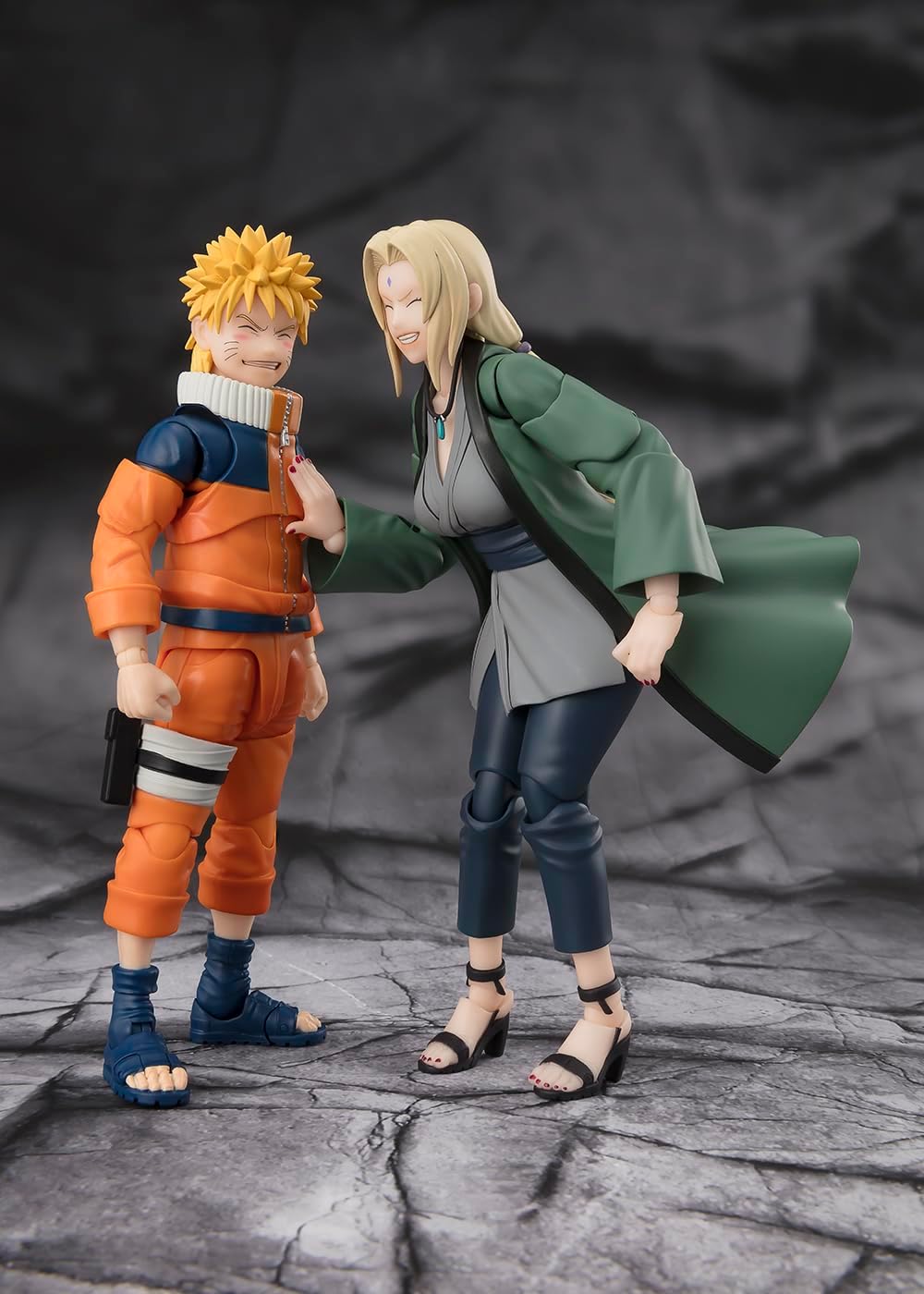 TAMASHII NATIONS - Naruto - Tsunade -La Ninja Médica Legendaria- Fi...