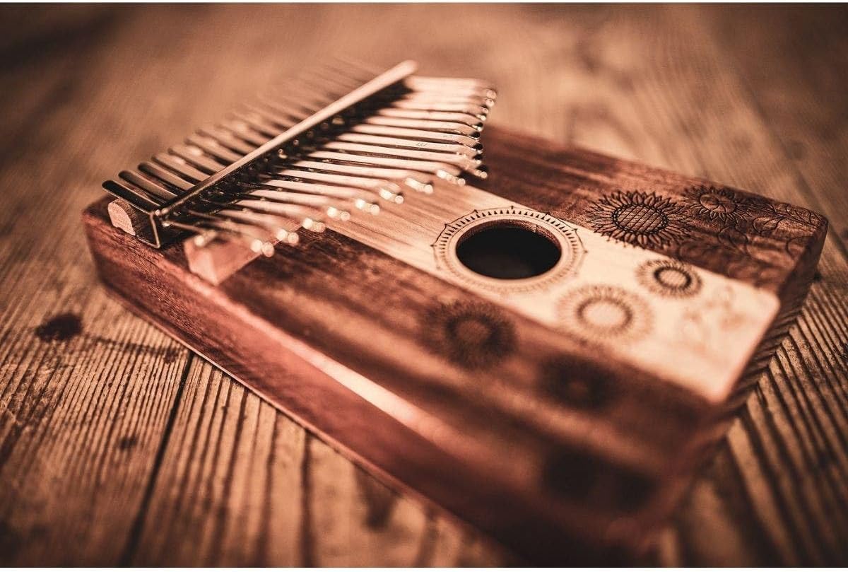 Piano de pulgar Kalimba, 17 teclas, incluye martillo de afinación y...