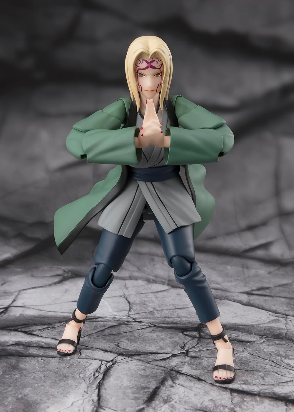 TAMASHII NATIONS - Naruto - Tsunade -La Ninja Médica Legendaria- Fi...