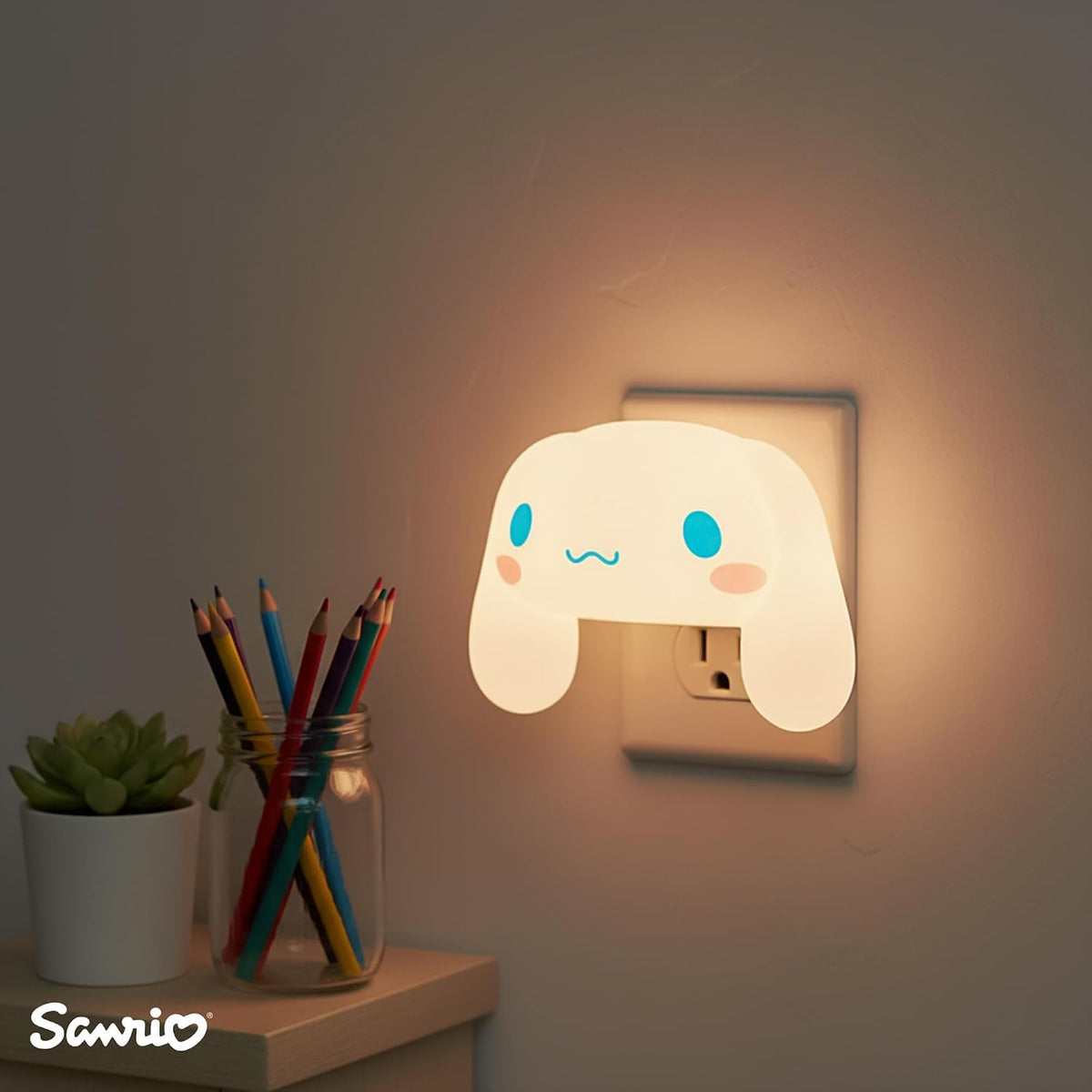 Ukonic Sanrio Cinnamoroll Luz Nocturna Enchufable con Cara, Luz LED...