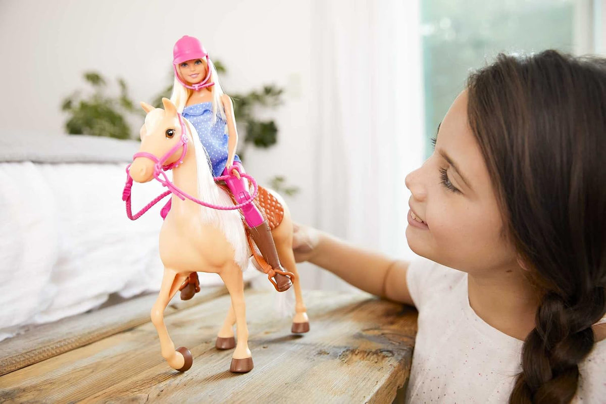 Barbie Playet con muñeca rubia de moda en traje de montar | Caballo...