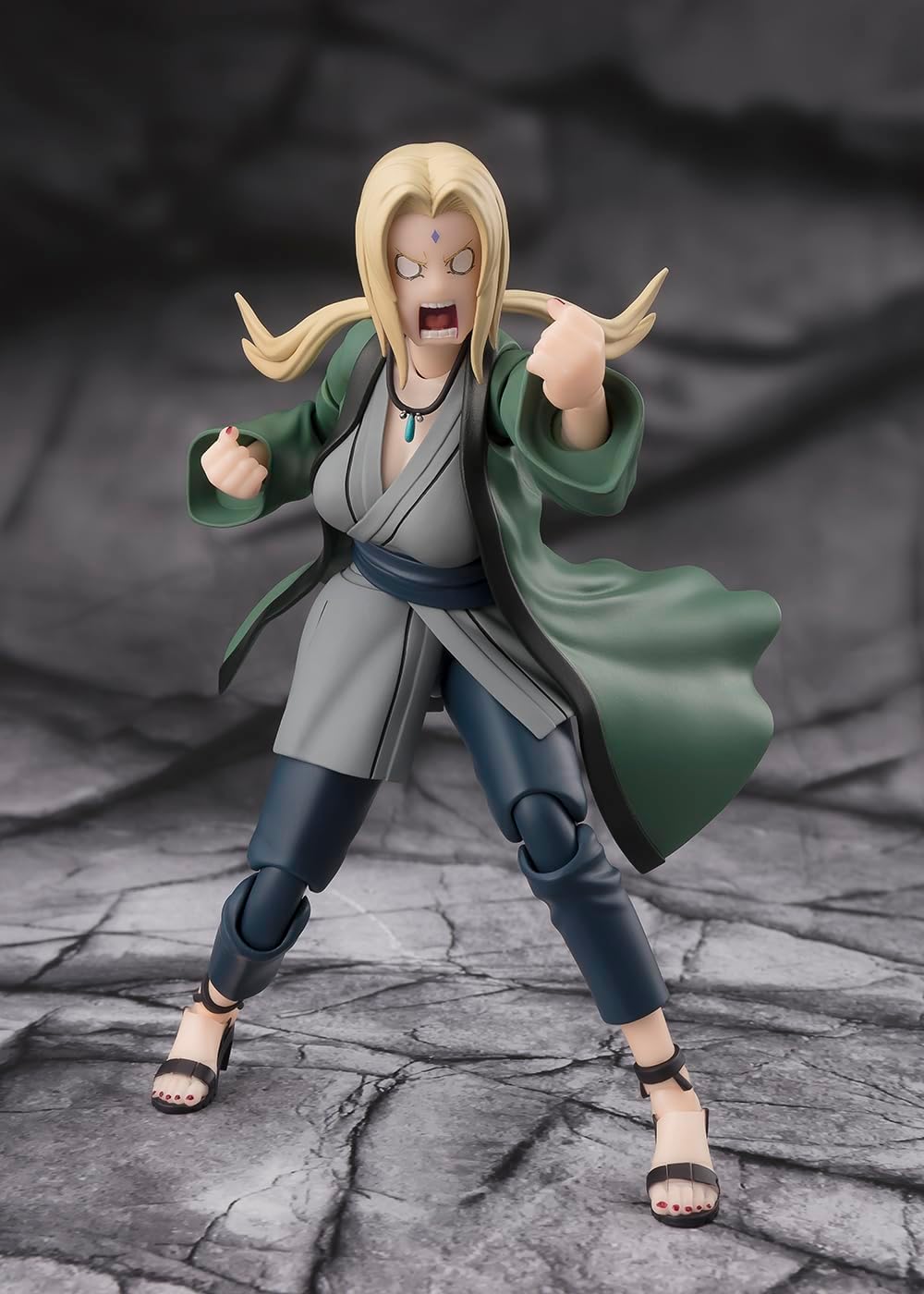 TAMASHII NATIONS - Naruto - Tsunade -La Ninja Médica Legendaria- Fi...