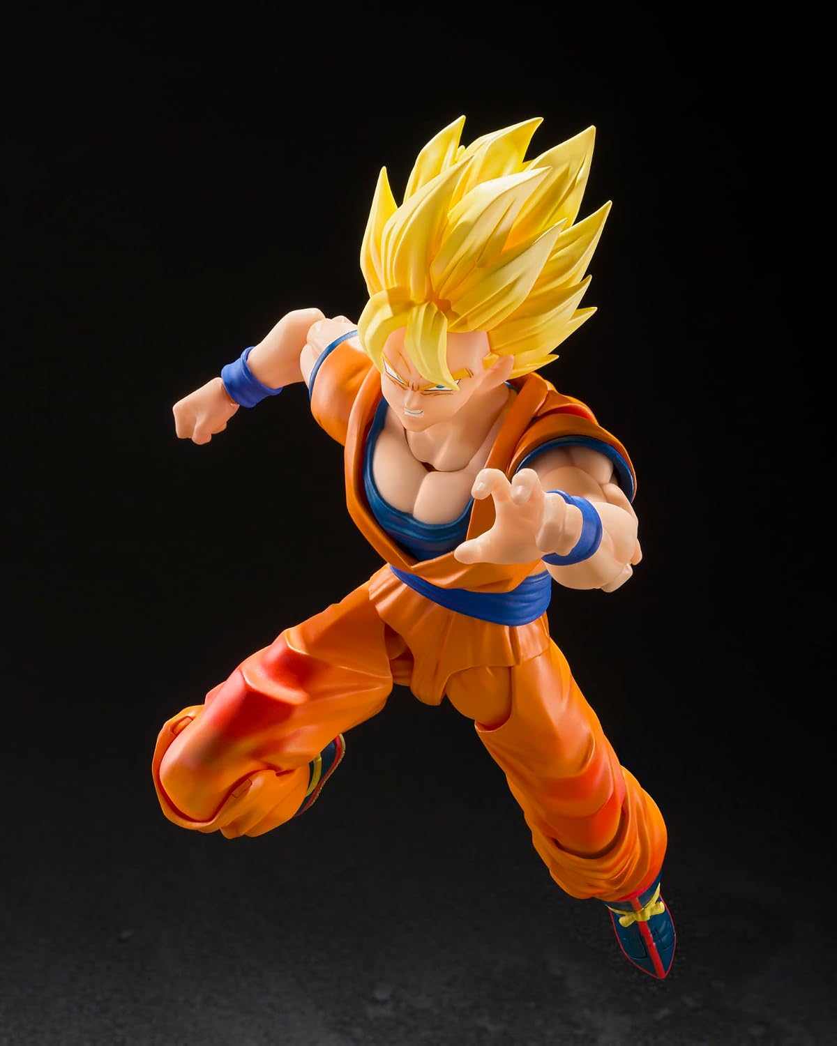 NACIONES TAMASHII - Dragon Ball Z - Super Saiyan Son Goku (Los jueg...