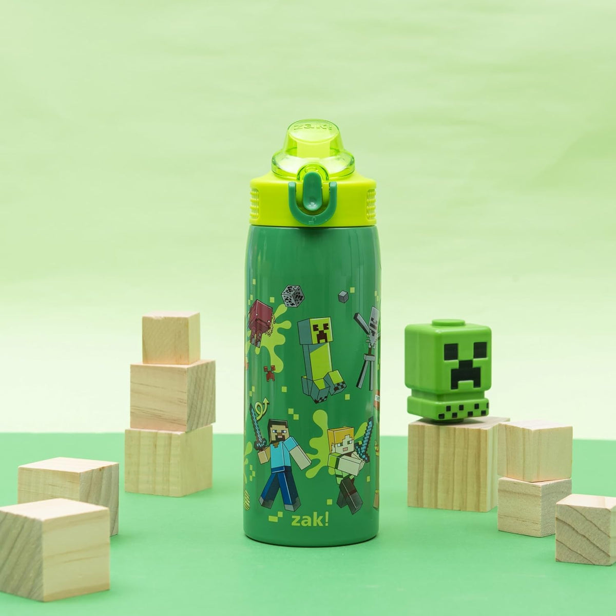 Zak Designs Minecraft Steve Sage Botella de agua para niños con paj...