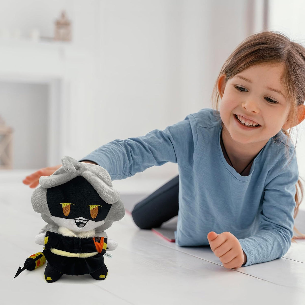 Adenzai: Juguetes de peluche de dibujos animados para los fanáticos...