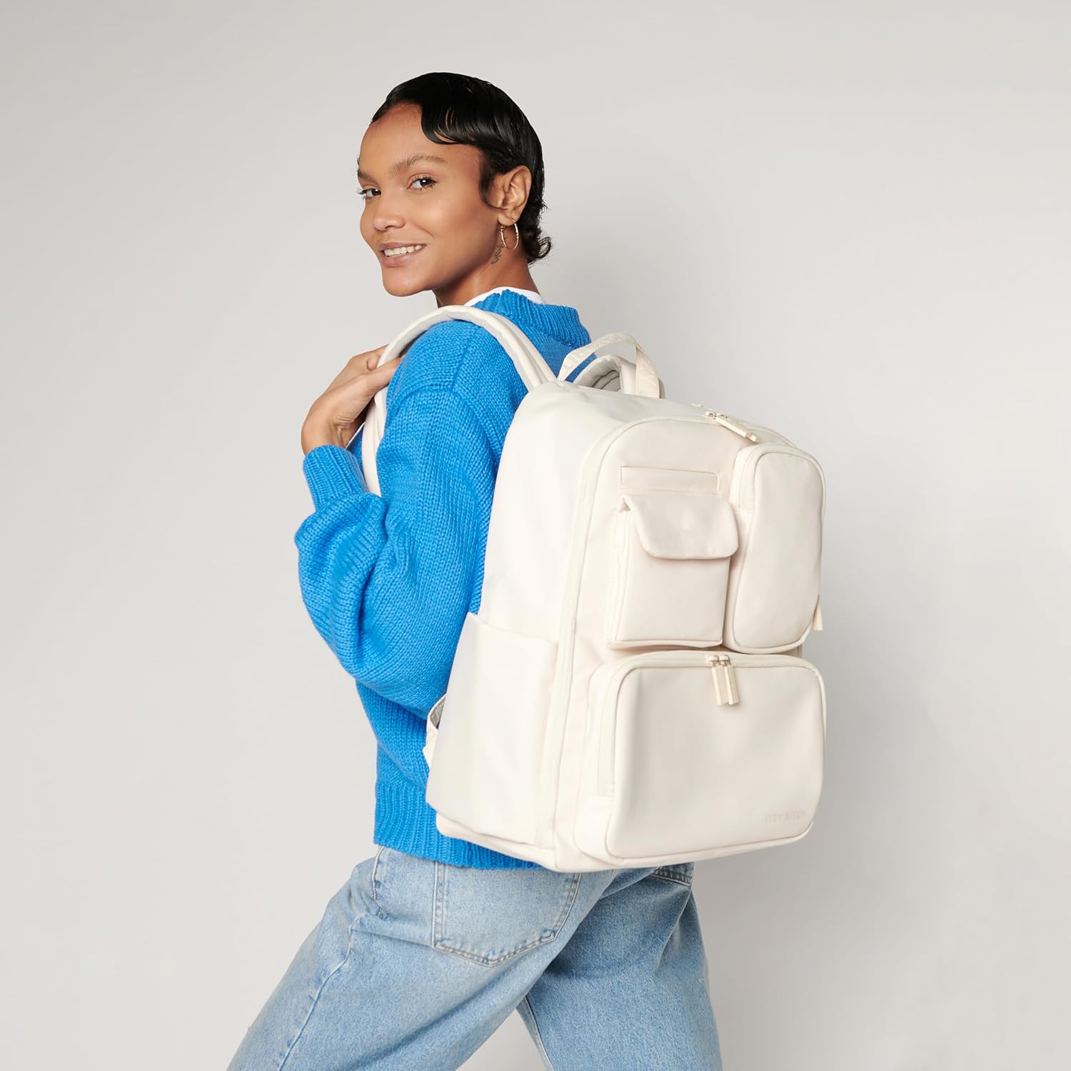 Itzy Ritzy Mochila para Pañales Utilitaria \u2013 Cuenta con 17 Bol...