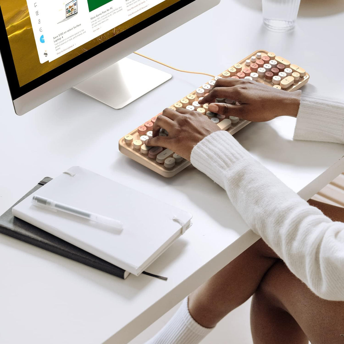 MOWUX Teclado de Computadora con Cable, Plug and Play USB Teclado R...