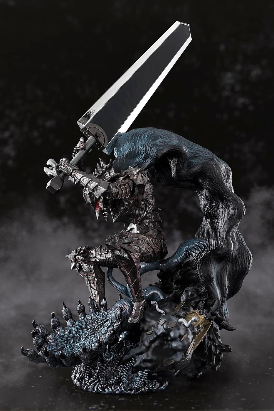 TAMASHII NACIONES - Berserk - Guts (Berserker Armor) FiguartsZERO T...