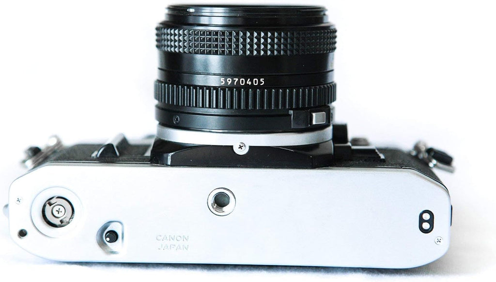 Canon Cámara de película AE-1 de 1.378 in con lente 1:1.8 de 1.969...