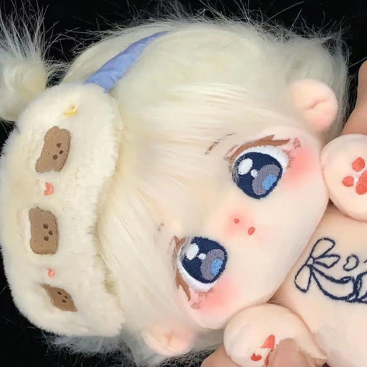 Ruyumei Adorable muñeca de peluche de anime de 7.9 in con coletas l...