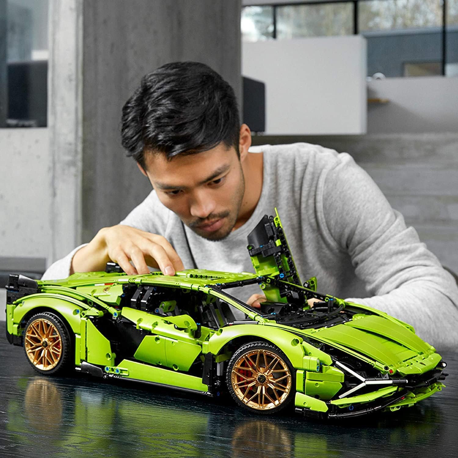 Conjuntos de construcción LEGO Technic Lamborghini Sián FKP 37 para...