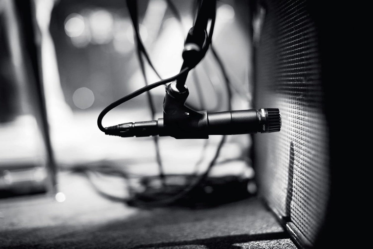 Shure SM57 Pro XLR Micrófono dinámico para instrumentos | Micrófono...