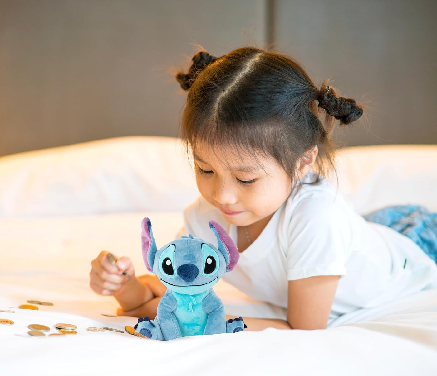 Jay Franco Disney Lilo &amp; Stitch - Banco de monedas de felpa \u2...