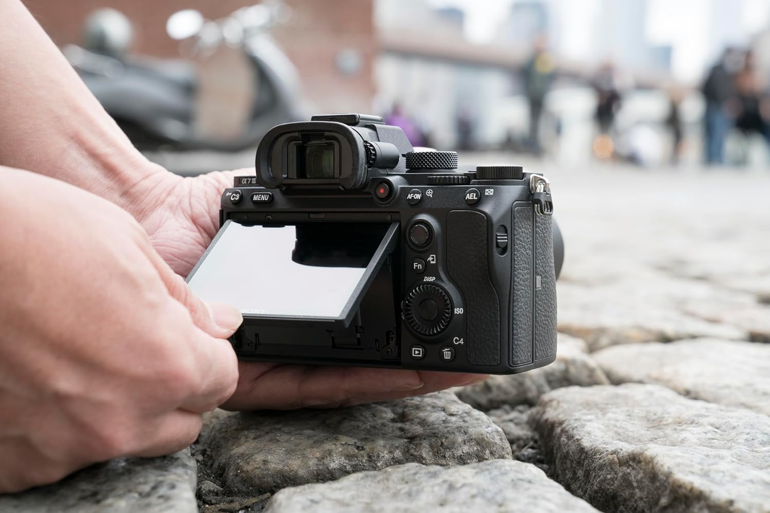 Sony Alpha a7 III Cuerpo de cámara sin espejo de fotograma completo...