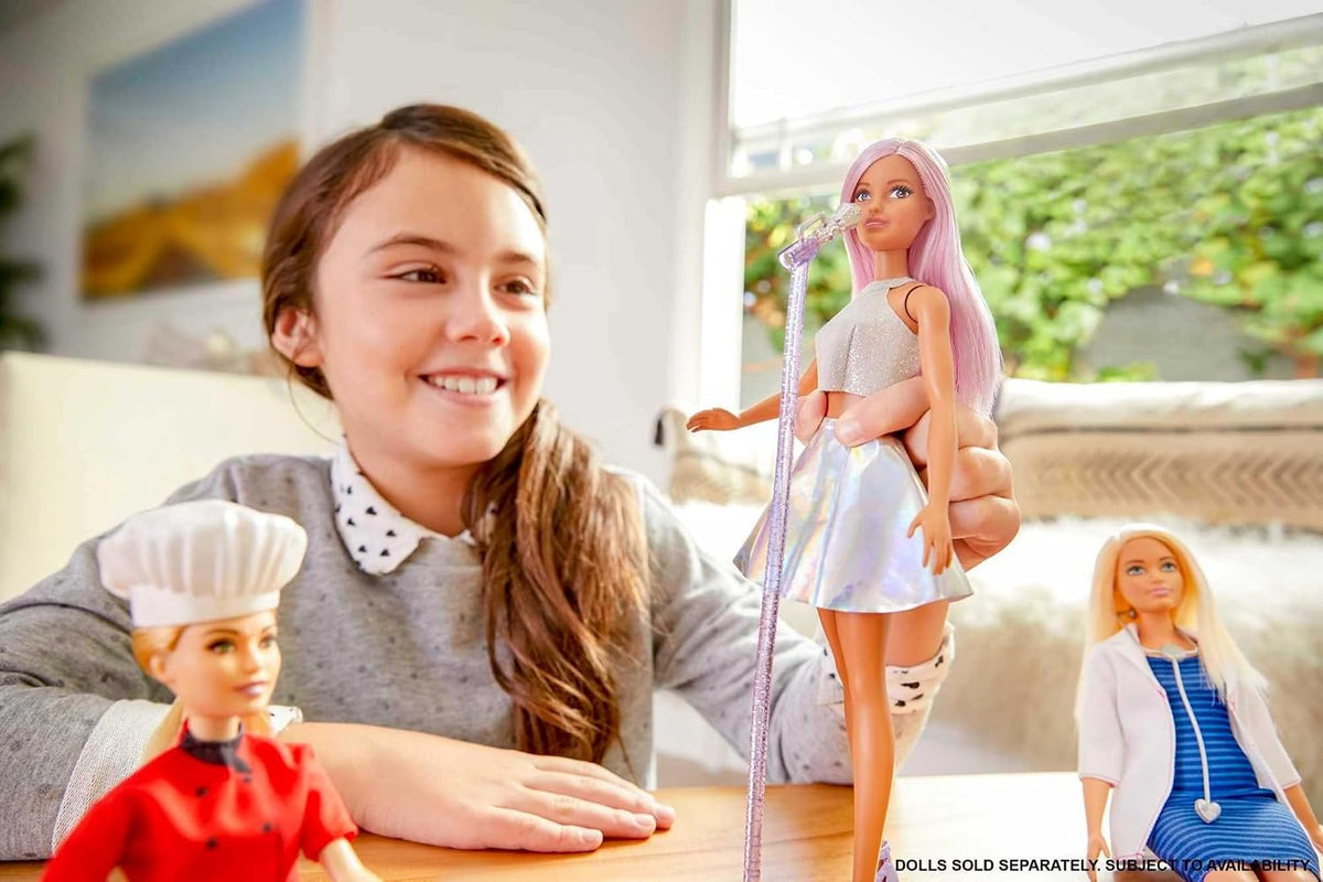 Barbie Careers Muñeca de Moda y Accesorio, Estrella Pop con Cabello...