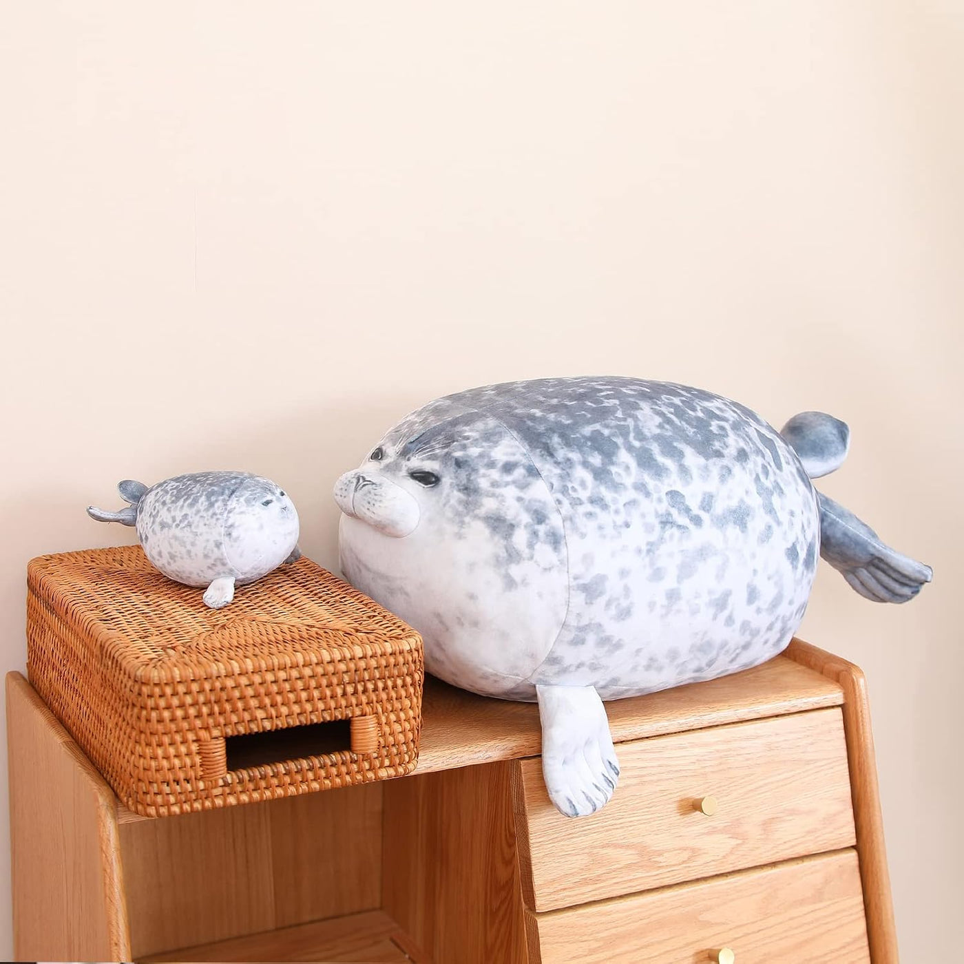 SQEQE Chubby Seal Almohada de peluche con 4 peluches de foca de beb...
