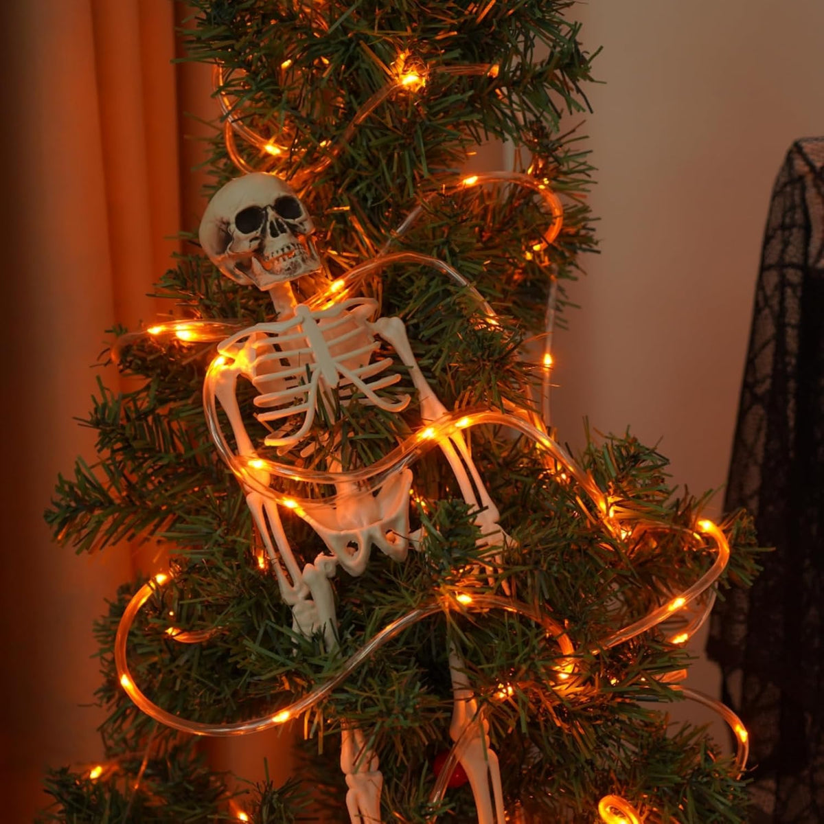QITONG Luces solares de Halloween naranjas, 66 pies, 200 luces LED...