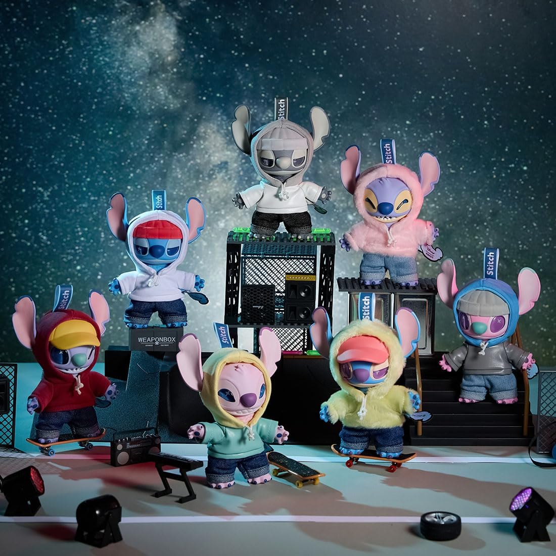 MINISO Disney Stitch GenZ Street Collection - Figura Sorpresa de Ll...