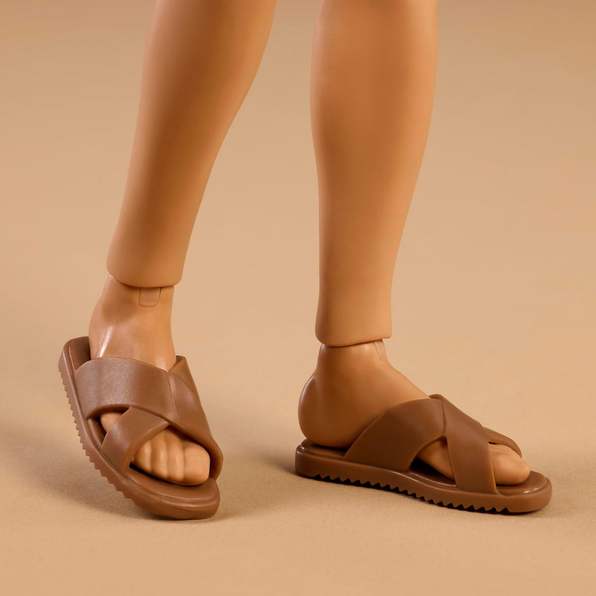 Barbie Básicos Modelo Coleccionista Ken Doll | Muñeca de moda Brune...