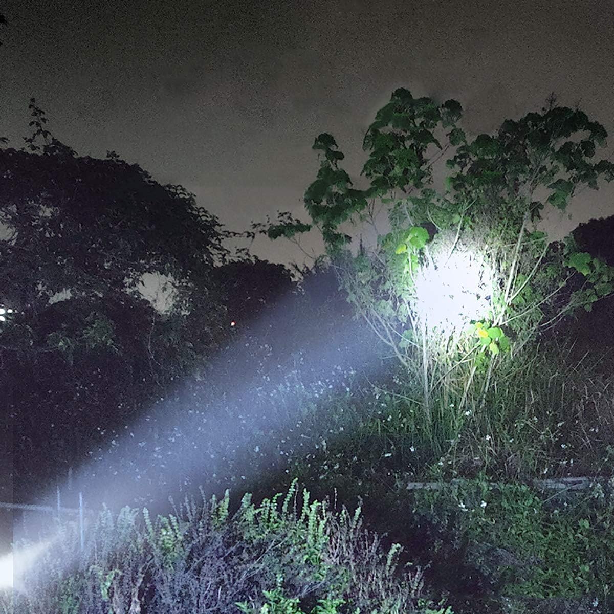 Linterna LED solar \/ recargable multifunción de 1000 lúmenes, con...
