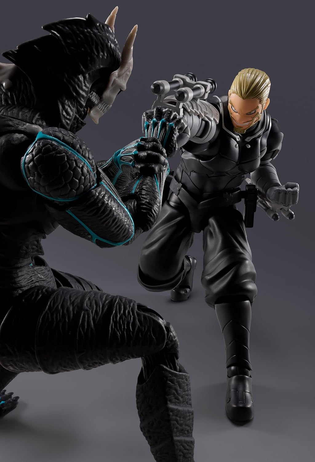 TAMASHII NATIONS - Kaiju No. 8 - Figura de acción ISAO Shinomiya S....