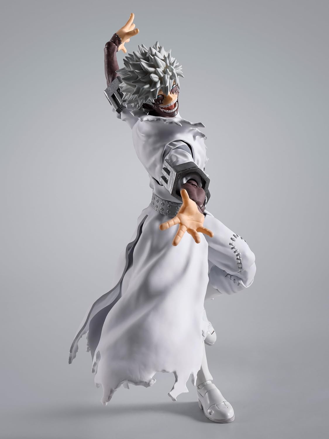TAMASHII NATIONS - My Hero Academia - Figura de acción Dabi S.H.Fig...