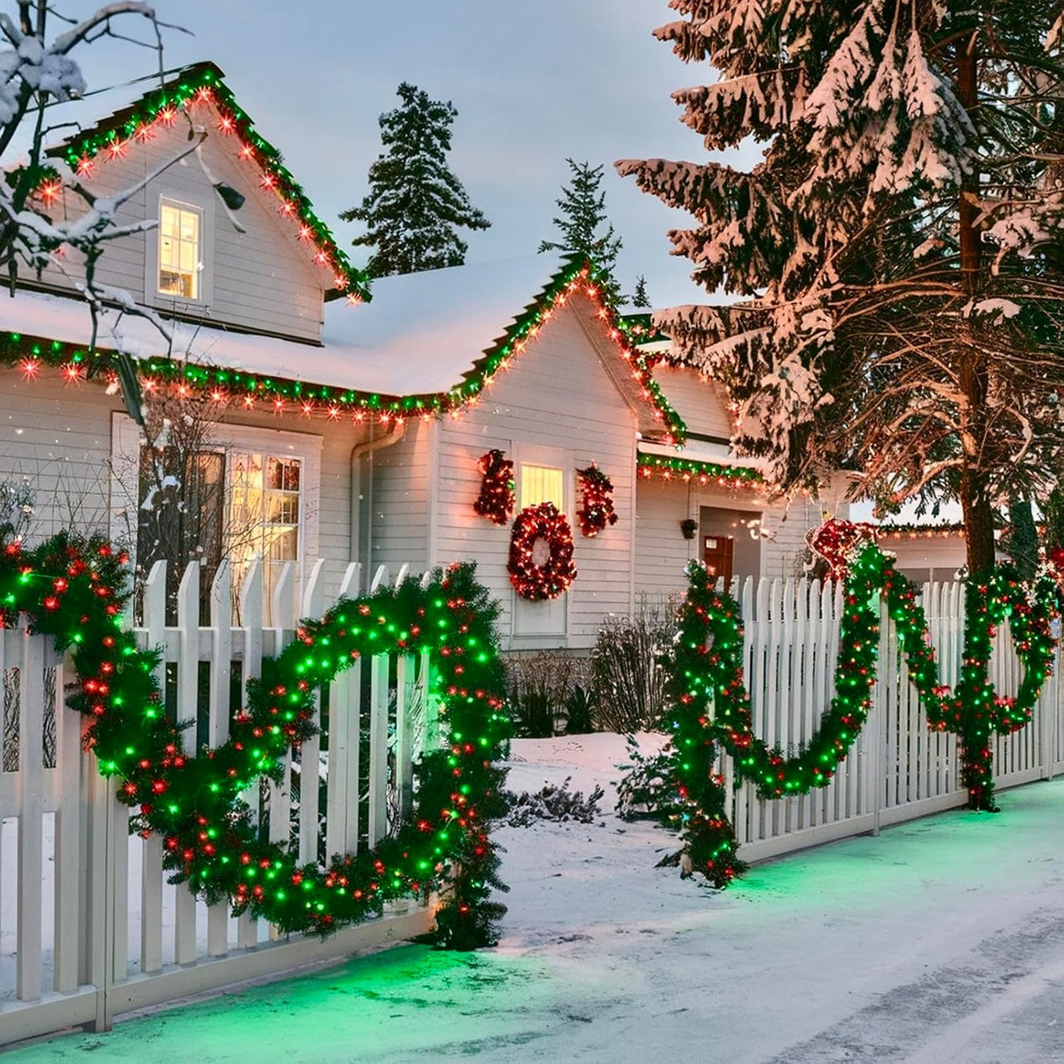 La secuencia de la Navidad del verde rojo extensible de los 75.8FT...