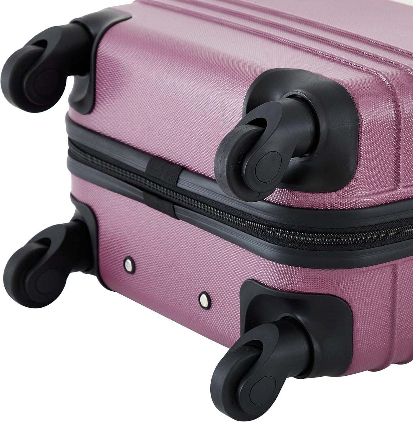 Travelers Club Equipaje de mano Richmond Spinner de 22", Damson...