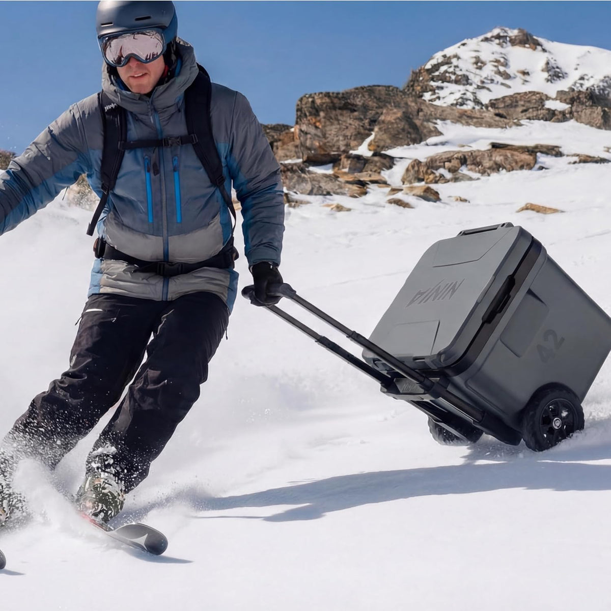 Ninja Hielera FrostVault™ de 42 cuartos de galón con ruedas, almace...