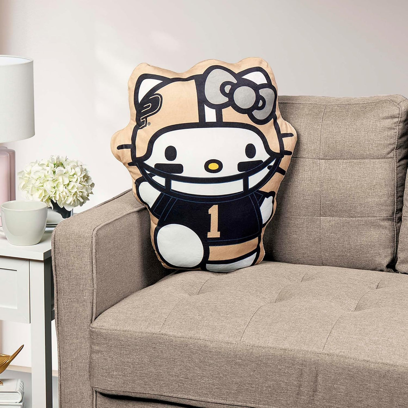 Hello Kitty NCAA - Almohada de jugador de fútbol Cloud Pal, con lic...