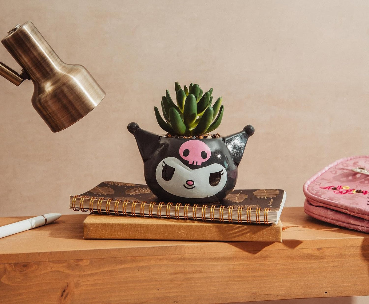 Toynk Sanrio Kuromi Smiling Head - Mini maceta de cerámica esculpid...