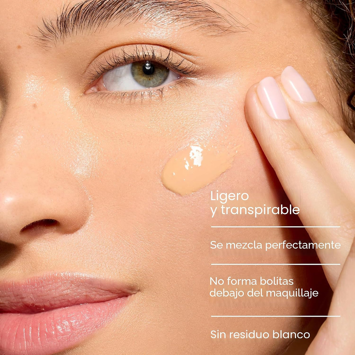 Protector solar facial transparente UV EltaMD con óxido de zinc, si...
