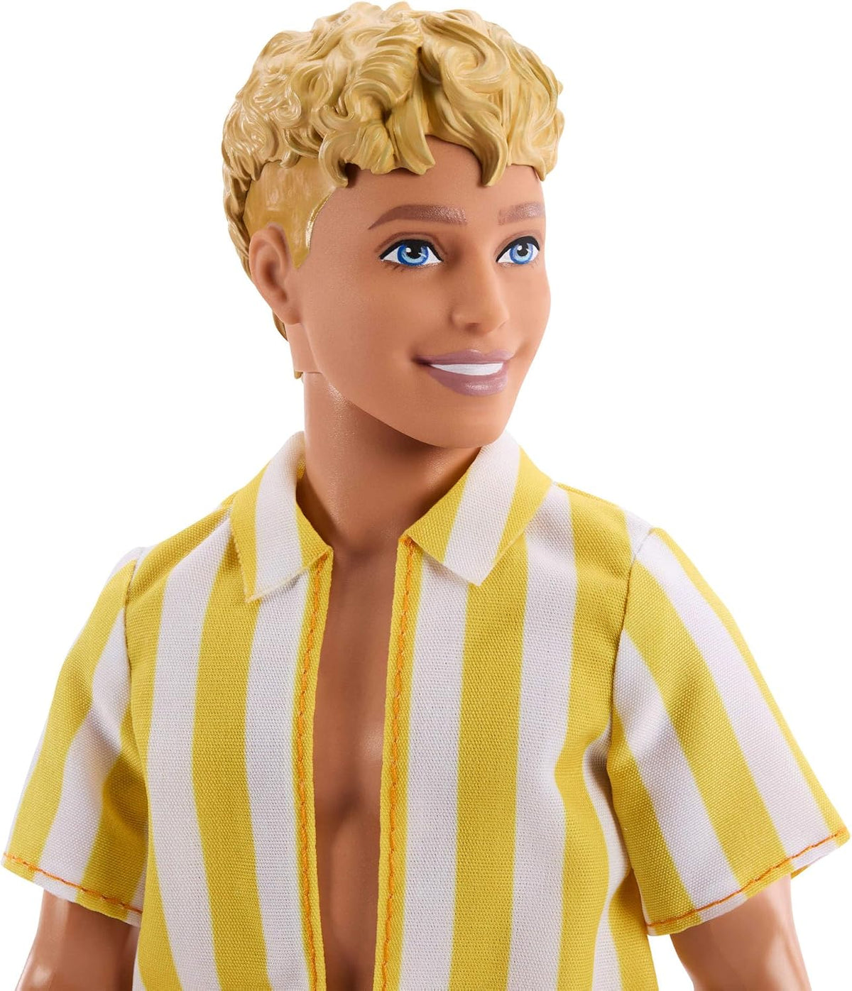 Barbie Fashionistas Style Ken Doll #252 con pelo rubio, con pantalo...