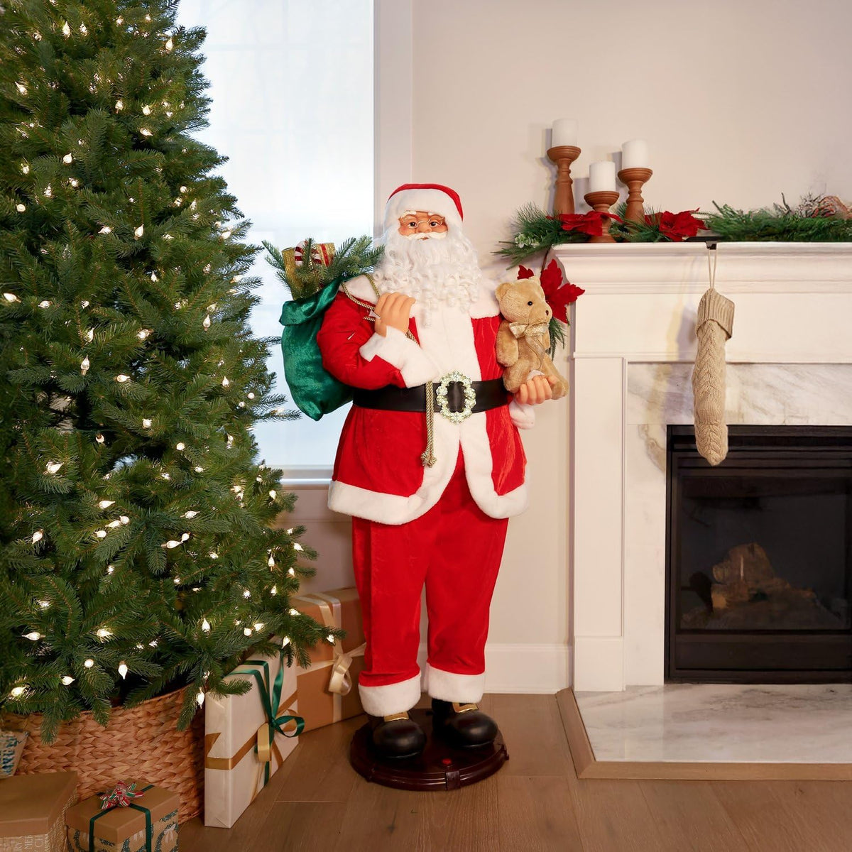 Fraser Hill Farm Papá Noel musical animado de 4.9 pies con oso de p...