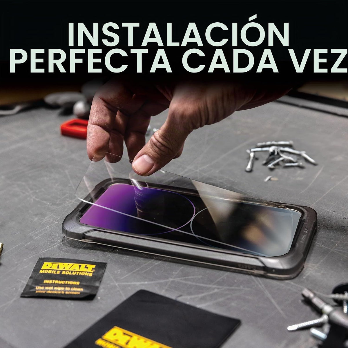 DEWALT Cargador portátil de 10 K, puerto USB-C, protectores de pant...
