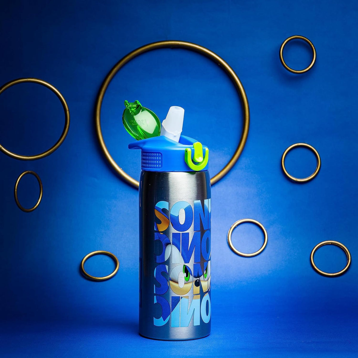 Zak Designs Sonic the Hedgehog - Botella de agua para viajes y en c...