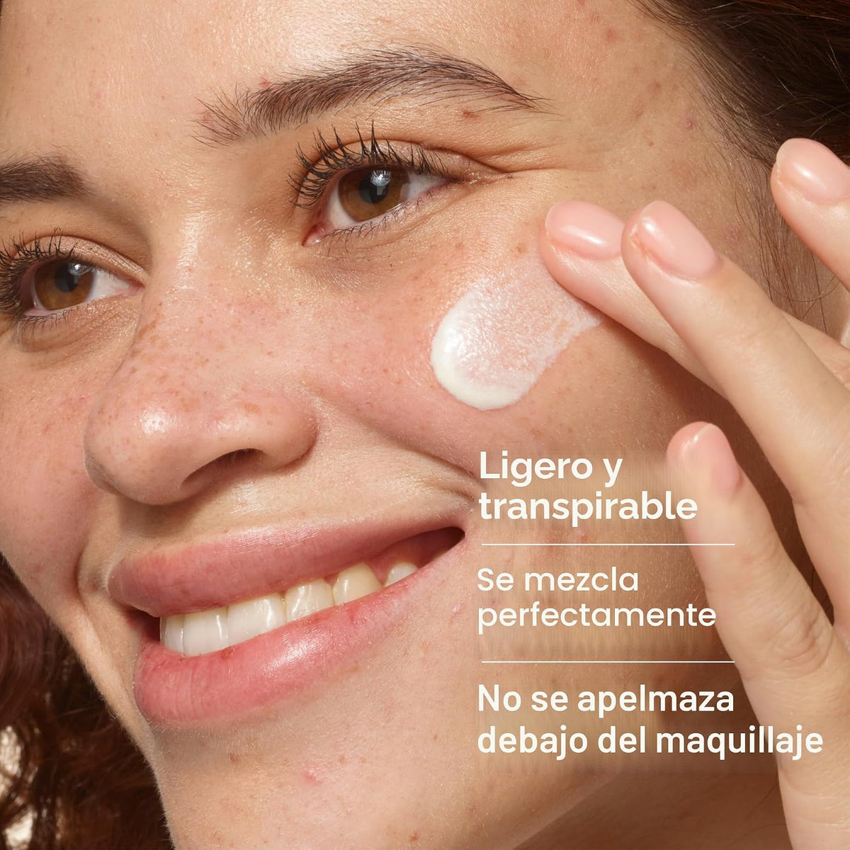 Protector solar facial transparente UV EltaMD con óxido de zinc, si...