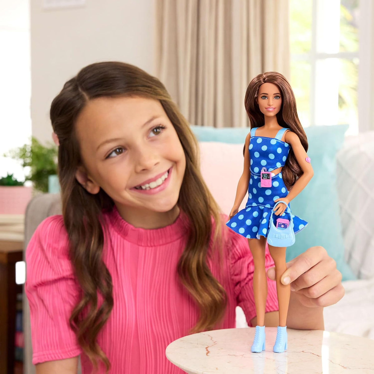Muñeca Barbie Fashionistas #242, muñeca con diabetes tipo 1 con atu...